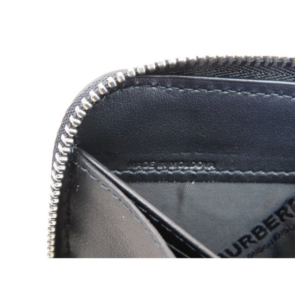 BURBERRY ELMORE BLACK LOGO EMBOSSED LEATHER ZIP AROUND CLUTCH CONTINENTAL WALLET - Picture 12 of 15